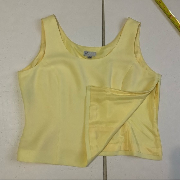 Tahari Yellow Sleeveless Top, 16 Petite - Picture 9 of 10
